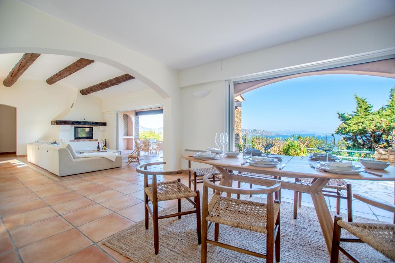 Superbe Villa, Incroyable Vue Mer, Piscine Chauffee, Climatisee Sainte-Maxime Exterior photo