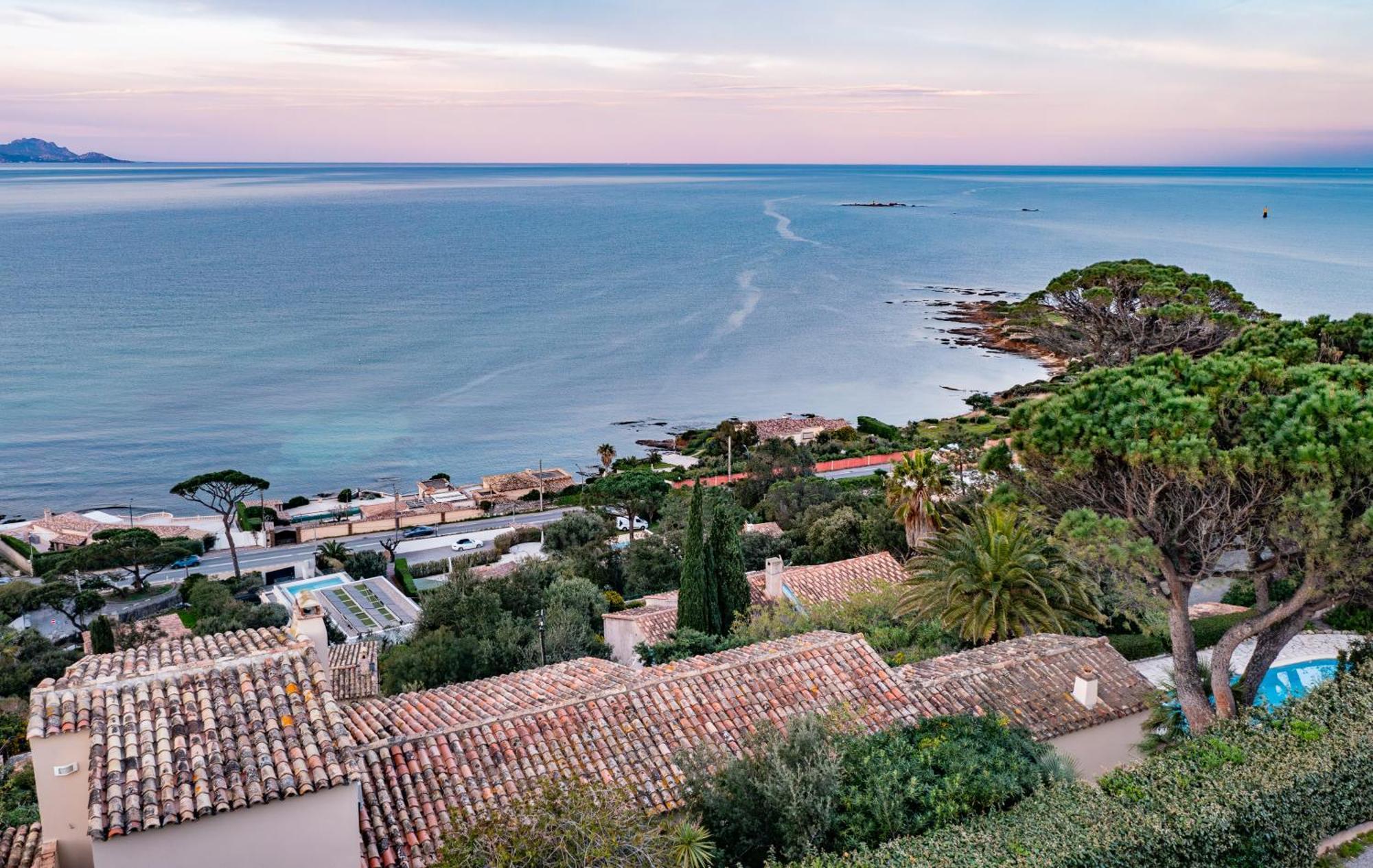 Superbe Villa, Incroyable Vue Mer, Piscine Chauffee, Climatisee Sainte-Maxime Exterior photo